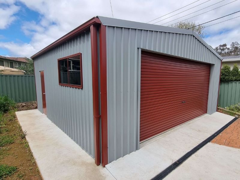 Classic Canberra Red 1