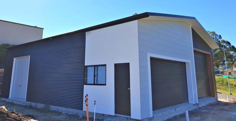 Sheds n Homes Gold Coast Contemporary custom garage 1